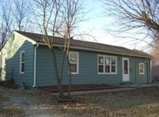 13 NW Lakeview Blvd, Lees Summit, MO 64063