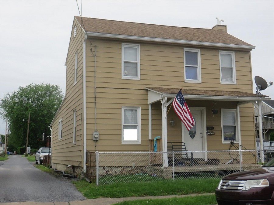 2nd image of 636 S Catherine St