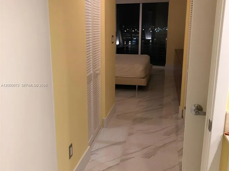 325 Biscayne Blvd #2523 — Photo 33