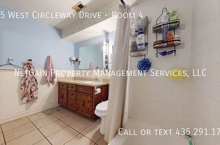 405 W Circleway Dr #4 — Photo 16