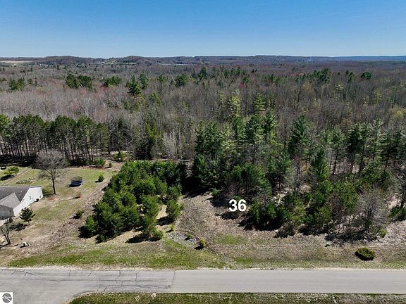 2nd image of 6345 Jeffrey Pl Lot 36