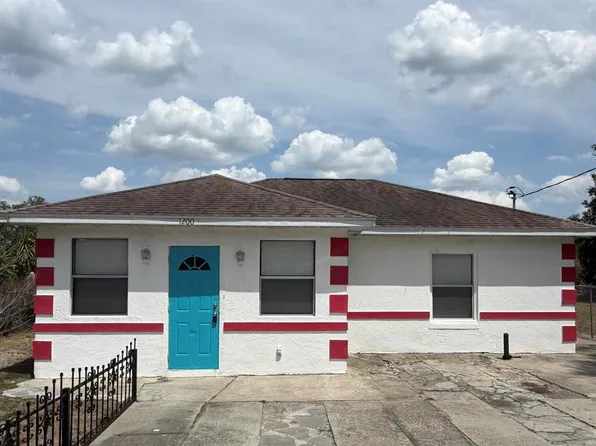 1200 6th St NE, Winter Haven, FL 33881
