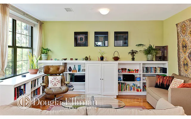 Sold by Douglas Elliman | media 18