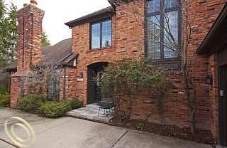 2nd image of 48805 Pinehill Dr