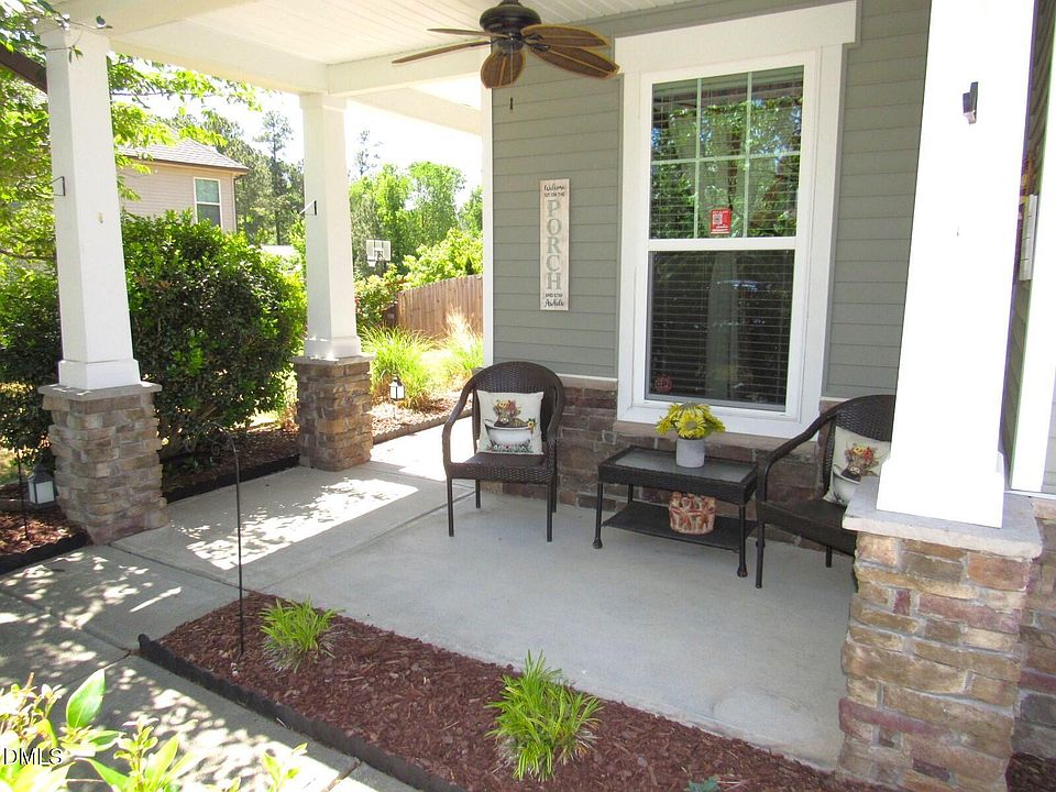 1st image of 724 Forrest Ln