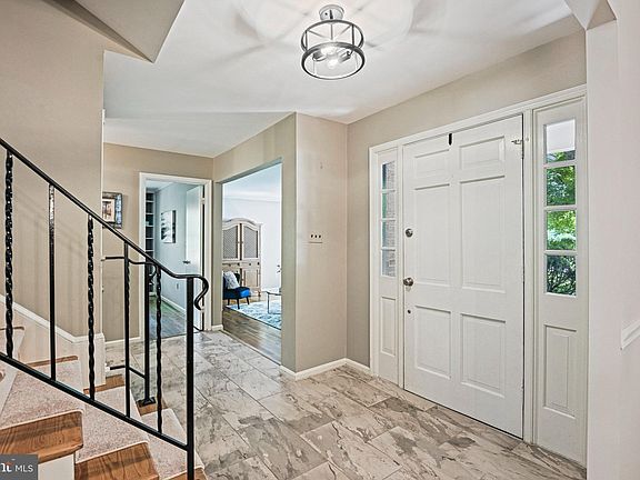 4th image of 2701 Snowberry Ct