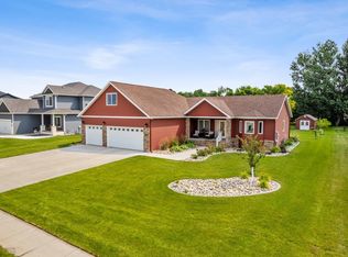 8820 Lost River Rd, Horace, ND 58047