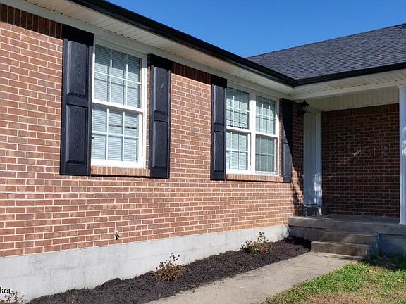 2nd image of 106 Guinness Ct