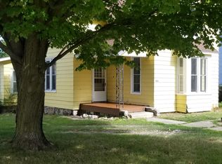 422 S Chestnut St #A, Reed City, MI 49677