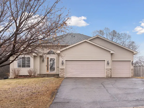 15161 Quicksilver St NW, Ramsey, MN 55303