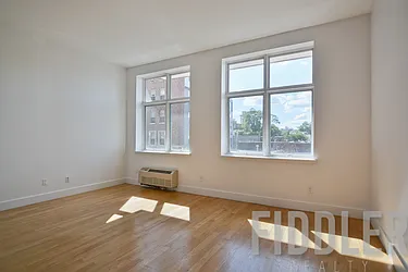 Rented by Fiddler Realty