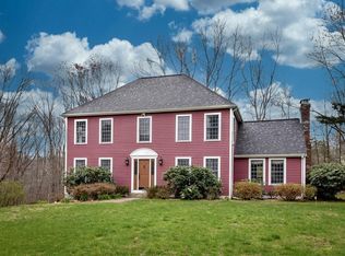 219 Ash St, Hopkinton, MA 01748
