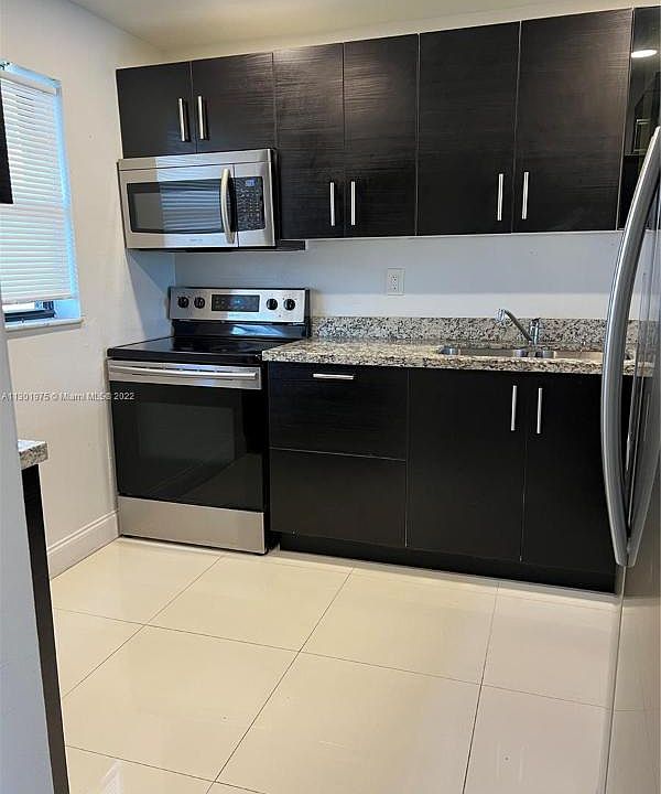 1st image of 8879A Fontainebleau Blvd #105-IV