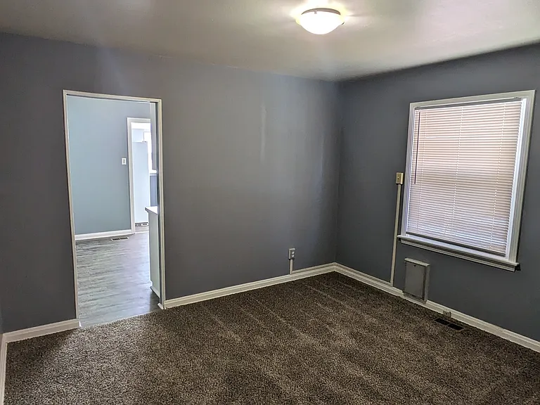 2328 N El Paso St — Photo 6