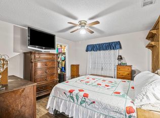 7315 Overlook Dr, Lake Worth, FL 33467