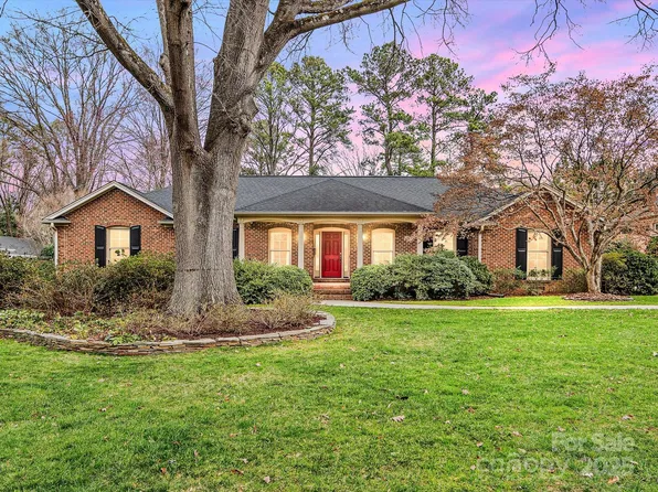 3625 Mill Pond Rd, Charlotte, NC 28226