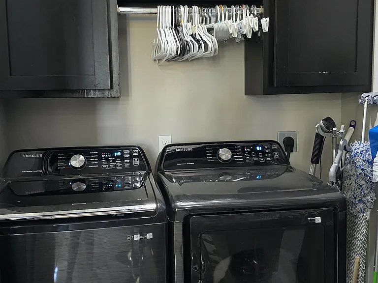 2909 Ursula Ave — Photo 14