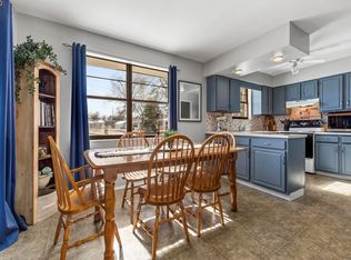 634 E Main St, Collinsville, IL 62234