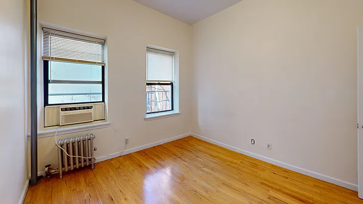 Rented by Bond New York | media 18