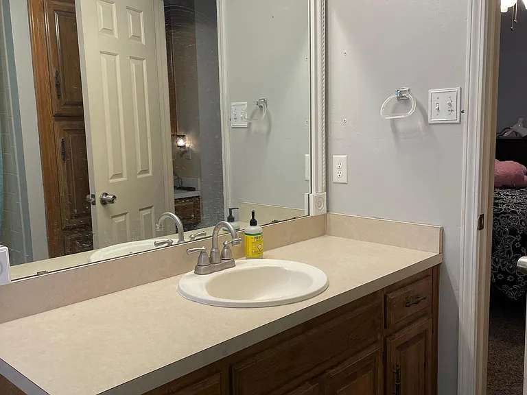 1364 Fox Hollow St — Photo 5