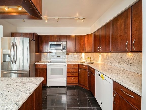 3rd image of 155 N Harbor Dr APT 4610