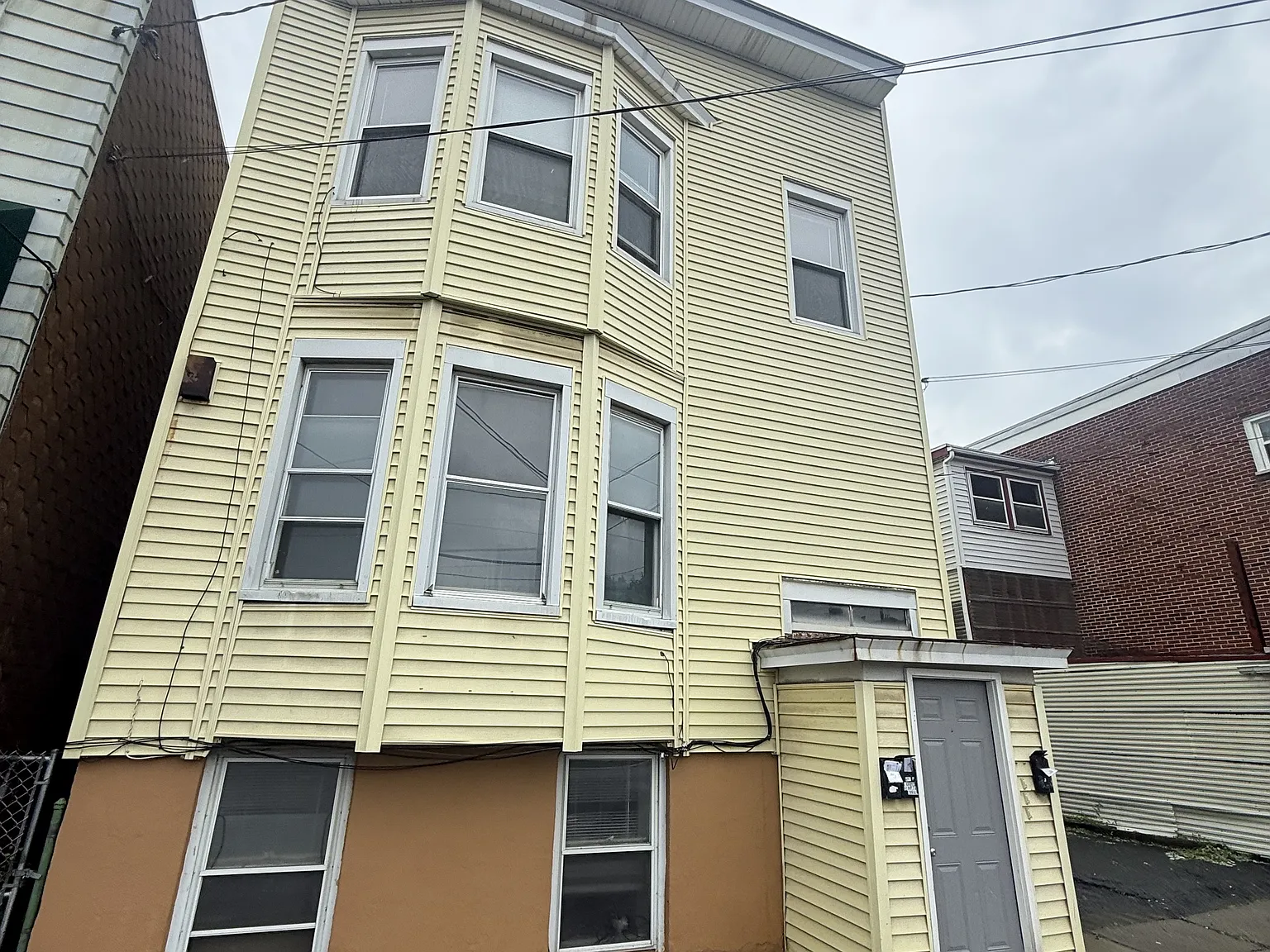 292 Catherine Street - 1 — Photo 1