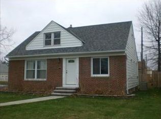 29026 Foxboro Dr, Willowick, OH 44095