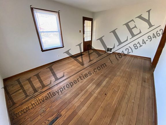 4th image of 144 N Fruitridge Ave