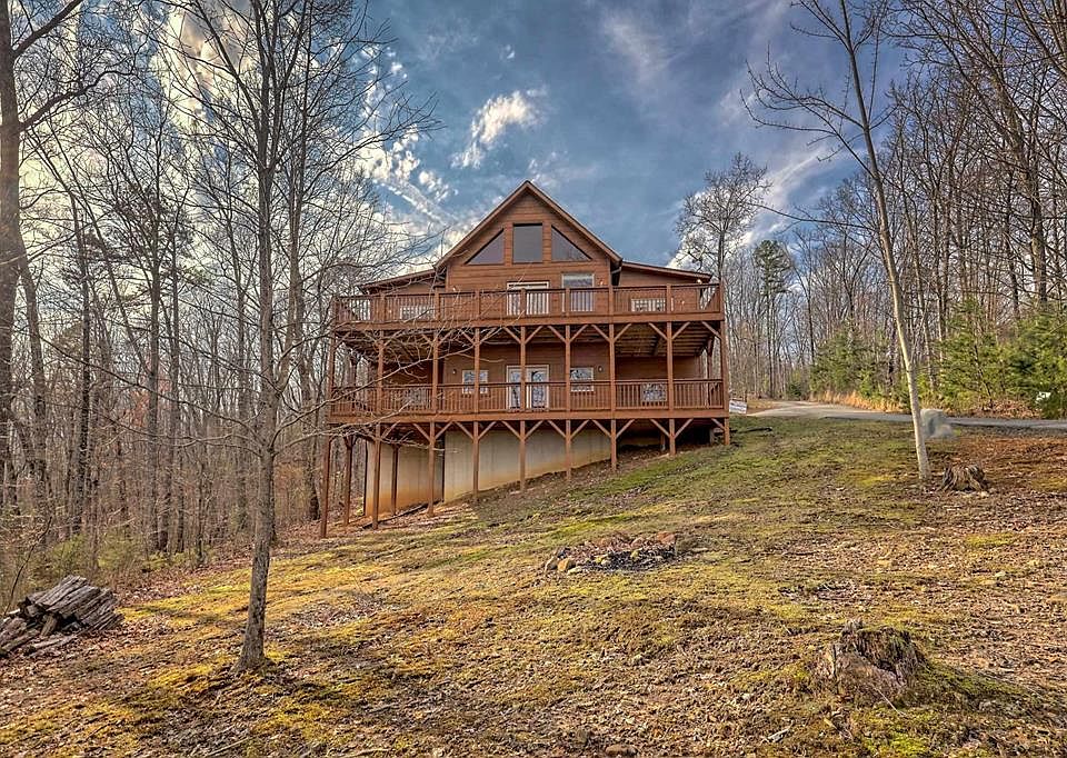 1st image of 60 Lucky Leaf Ln