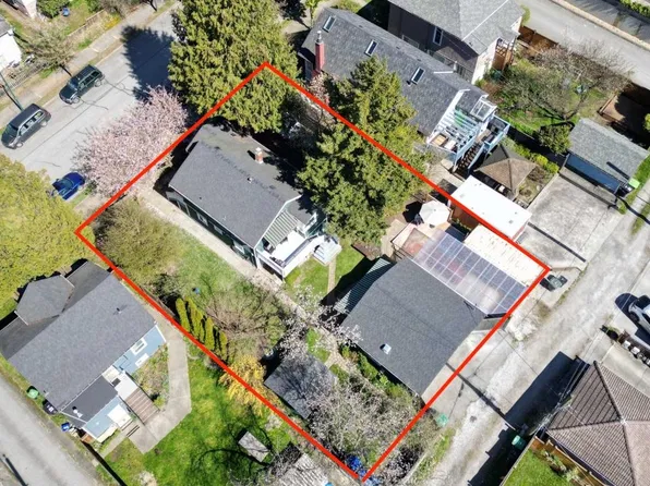 3336 E Georgia St Lot A, Vancouver, BC V5K 2L4