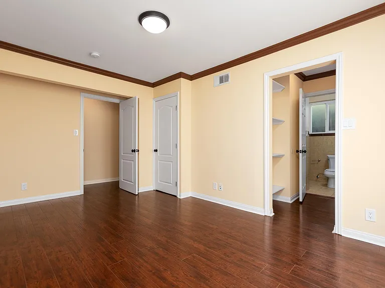 15017 Dickens St #1 — Photo 9