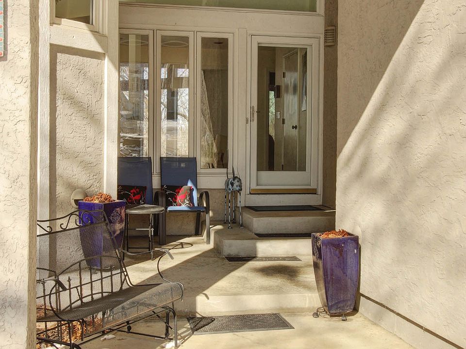 Large front patio area.