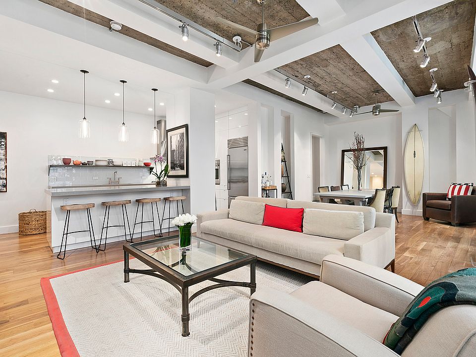 1st image of 26 Beaver St APT 6B