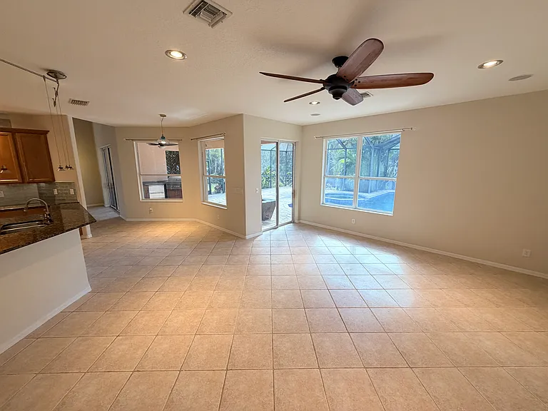 1596 Pinyon Pine Dr — Photo 11