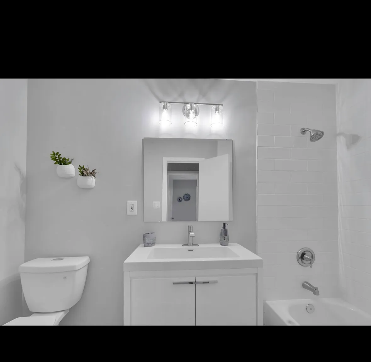 10422 Woodbury Woods Ct — Photo 1