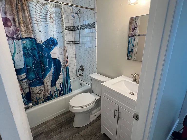 342 Briarwood Rd — Photo 9