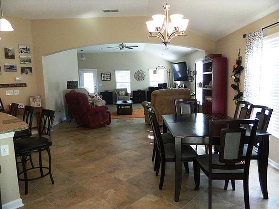 3rd image of 243 Wayfare Ln