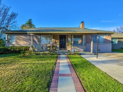 265 E Churchill St, Stockton, CA, 95204