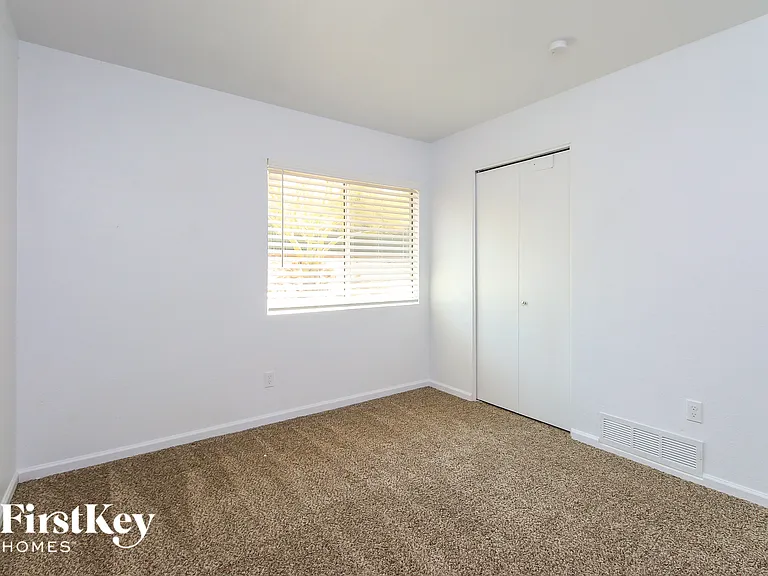 9991 E Victoria Ln — Photo 12