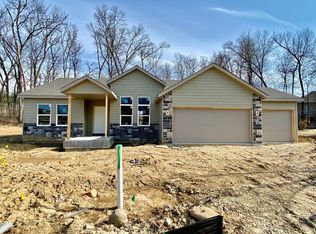 4465 Deer Valley Close, Belvidere, IL 61008