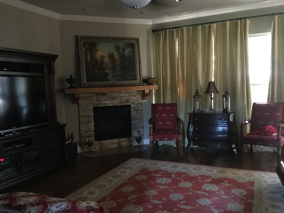2nd image of 2444 N Arsenal Ave