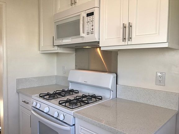 3rd image of 706 S Atlantic Blvd APT D