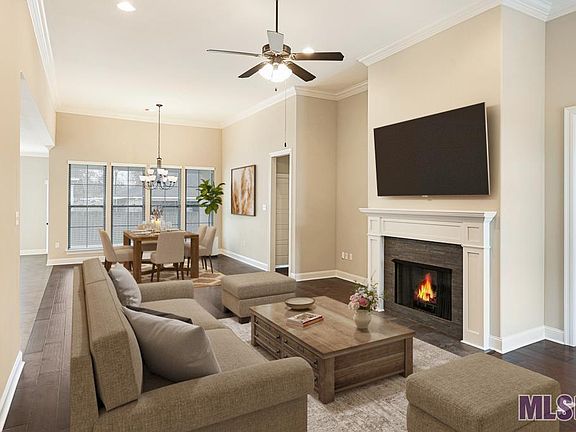 3rd image of 43217 Pond View Dr