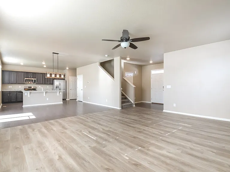2380 Echo Park Dr — Photo 6