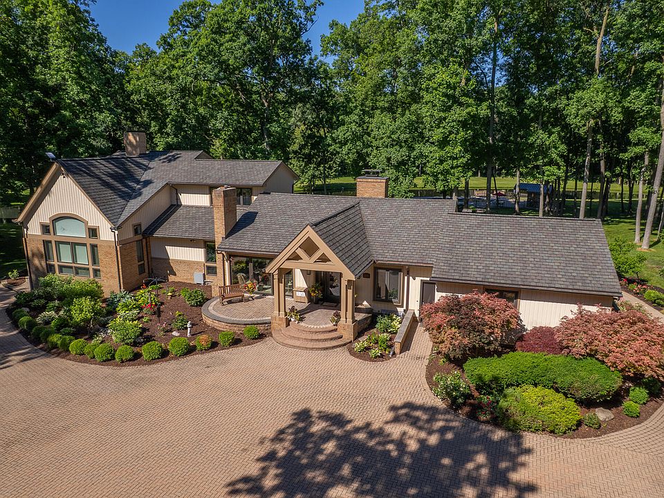 1st image of 10750 Koebbe Rd