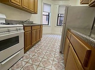 273 Avenue P APT D2, Brooklyn, NY 11204