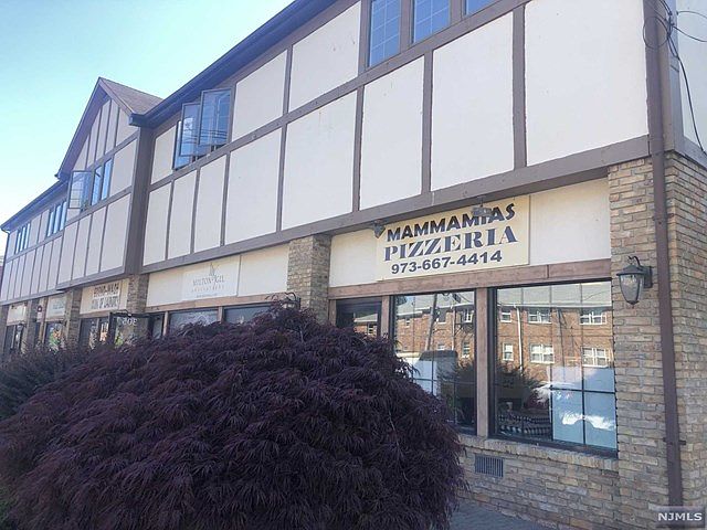 1st image of 301 Bloomfield Ave APT 2