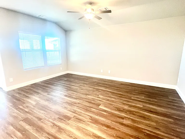 2367 Aspen Hill Dr #1 — Photo 17