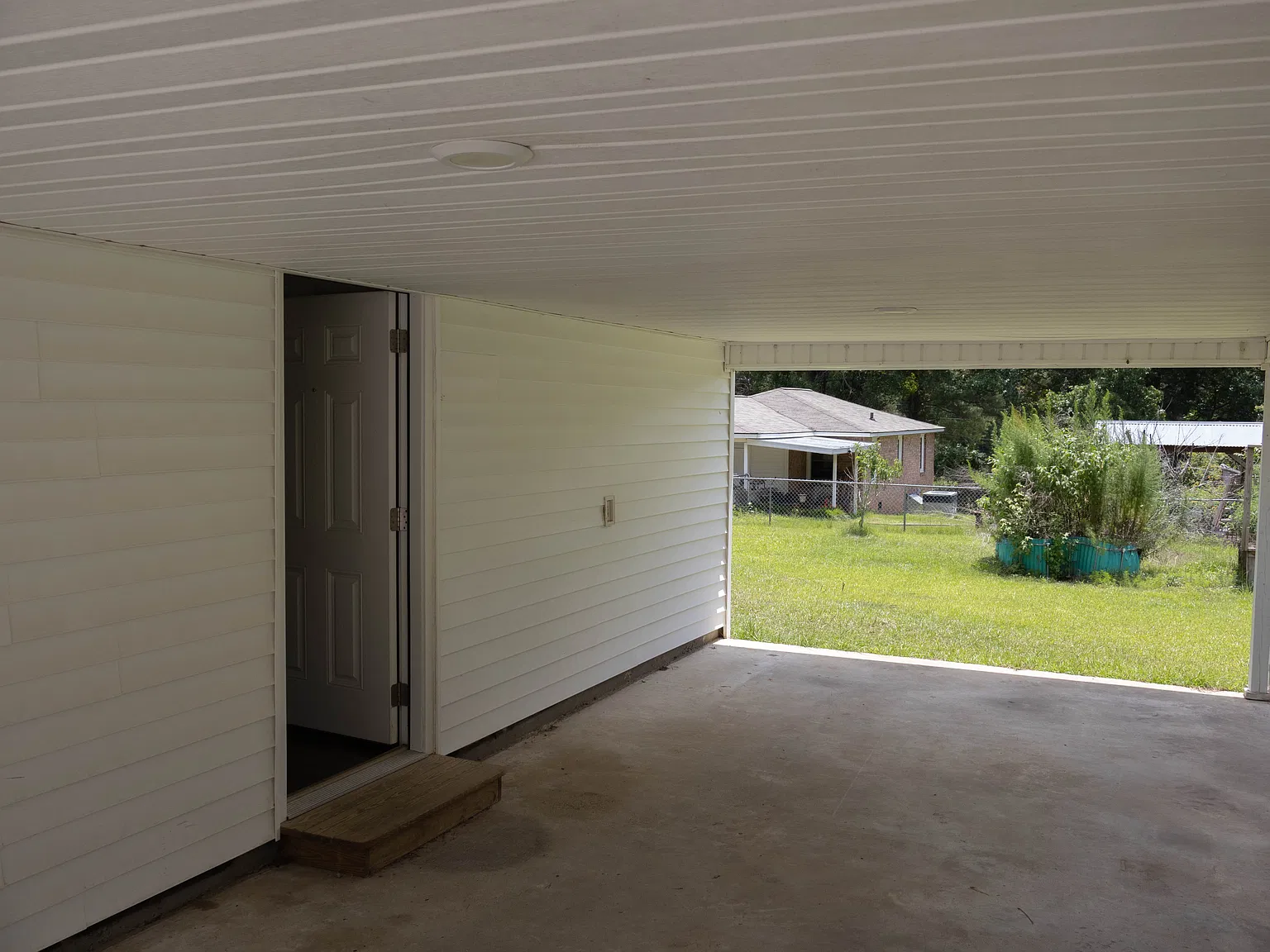 5255 Hereford Farm Rd — Photo 3