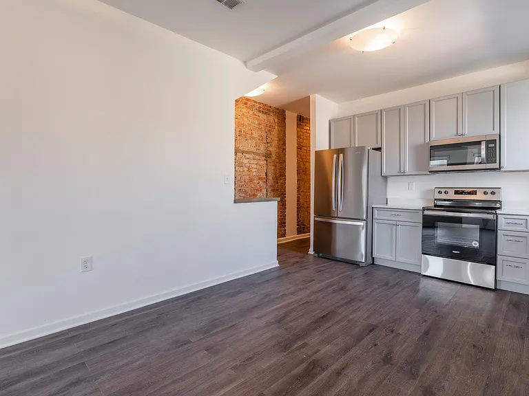 2914 13th St NW #3 — Photo 2